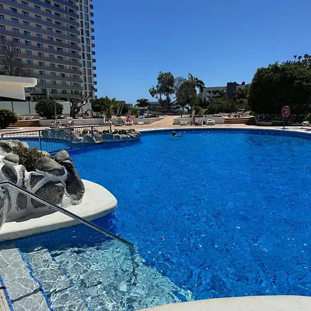 Apartment Modern Design & Panoramic Views - Fully Renovated In Playa Paraiso, Tenerife *